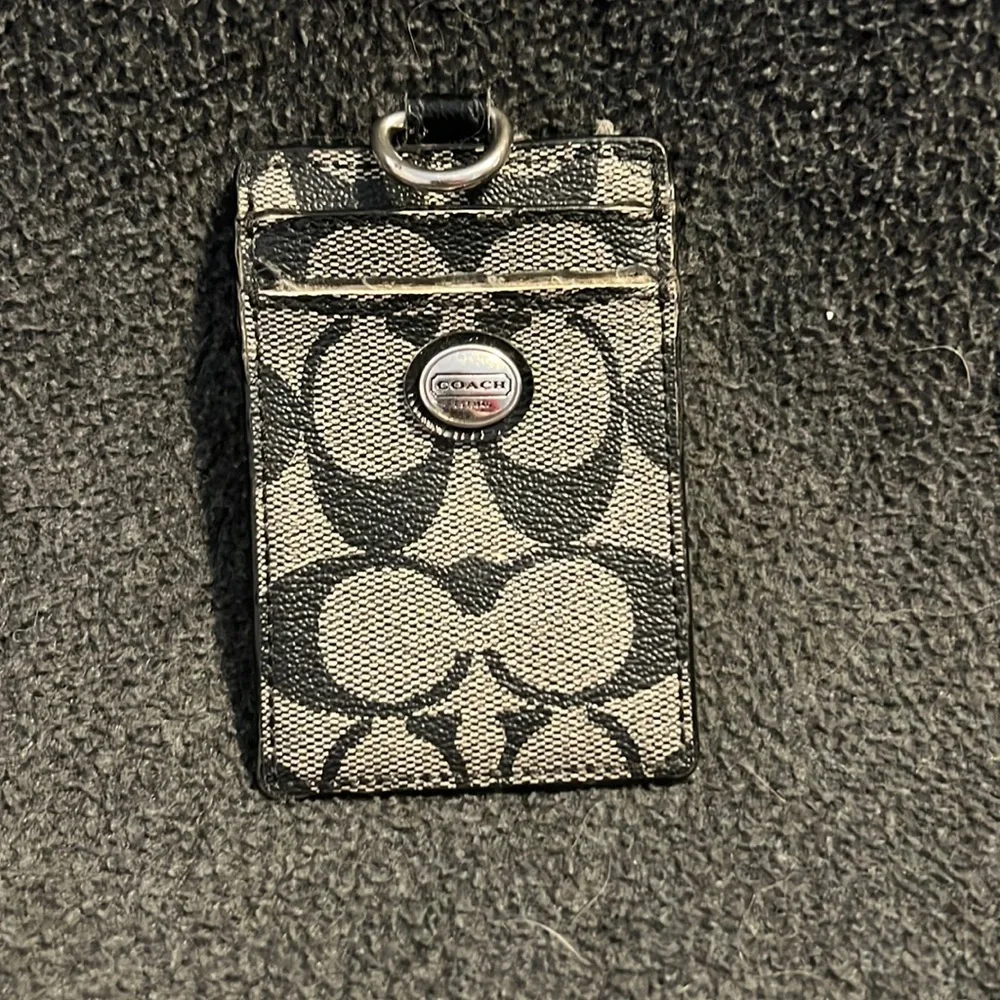 Coach card case with ID slot - Picture 1 of 2